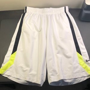 Nike Basketball shorts size large.
